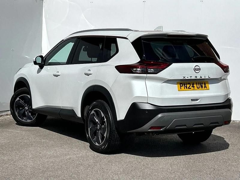 Used Nissan X-Trail N-Connecta 163 HP (119 kW) 2024 White SUV