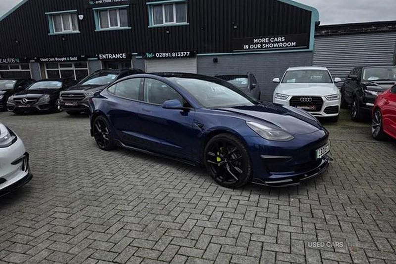 Used Tesla Model 3 Standard Range Plus 366 kW (498 HP) 2021 Sedan