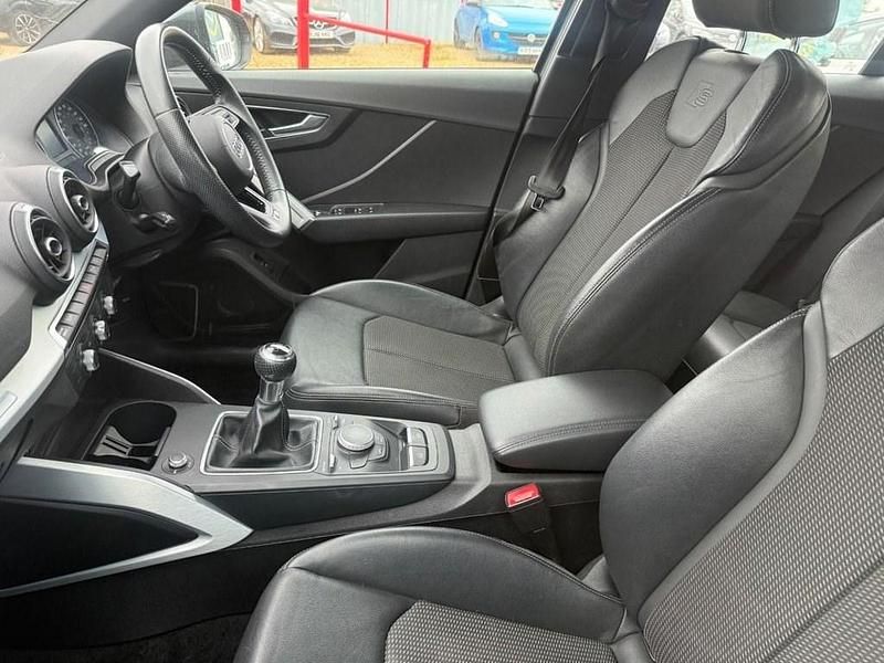 Used Audi Q2 S-Line 150 HP (110 kW) 2019 Grey SUV