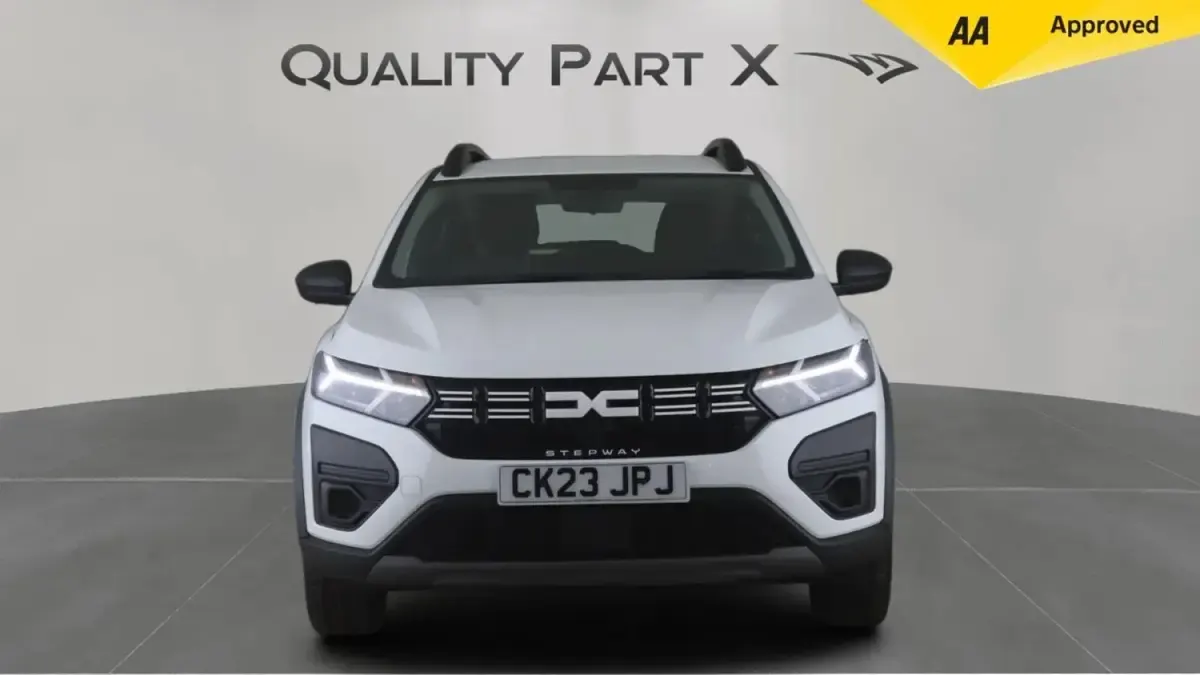 Usado Dacia Sandero Essentiel 2023 Blanco Utilitario