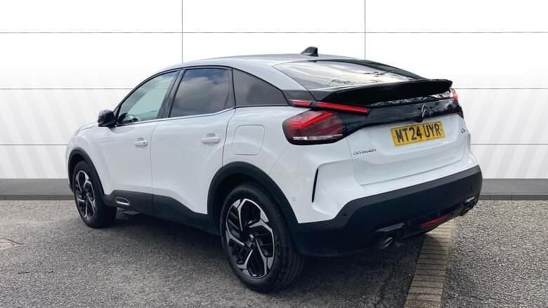 Used Citroën C4 PureTech 131 HP (96 kW) 2024 White SUV