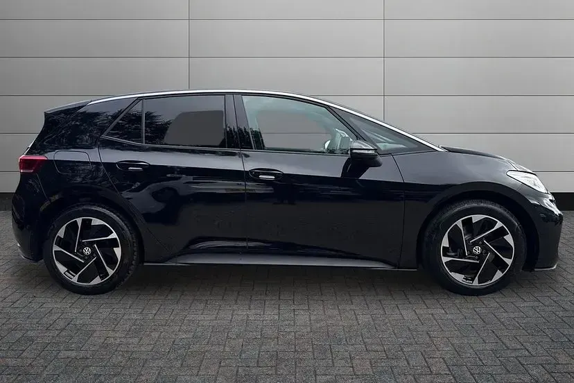 New VW ID.3 Pro 147 kW (201 HP) 2026 Grenadilla black Hatchback