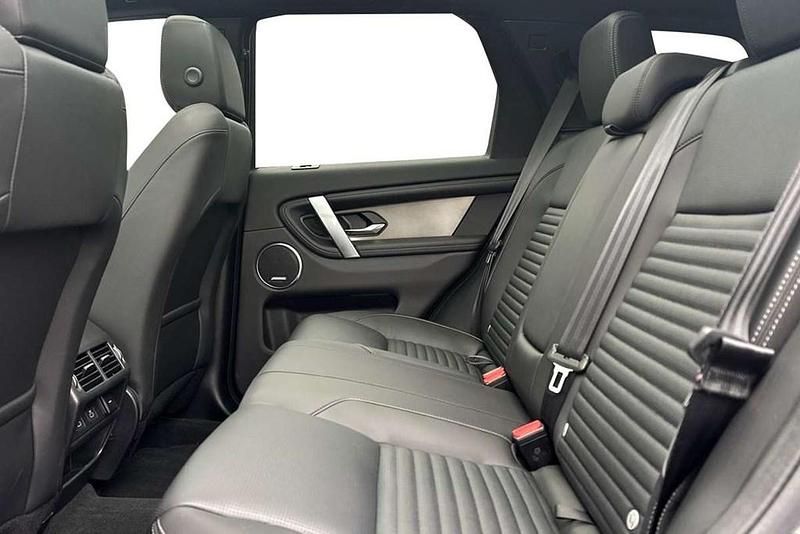 Used Land Rover Discovery Sport SE Dynamic 200 HP (147 kW) 2024 Black SUV