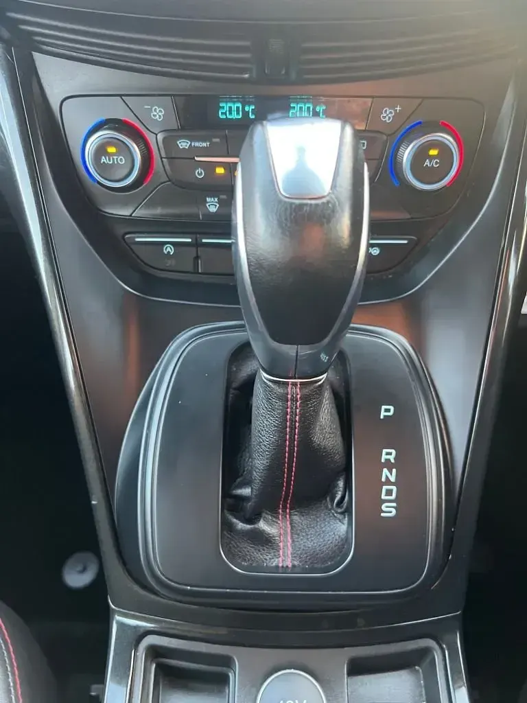 Used Ford Kuga ST-Line 120 HP (88 kW) 2018 Grey SUV