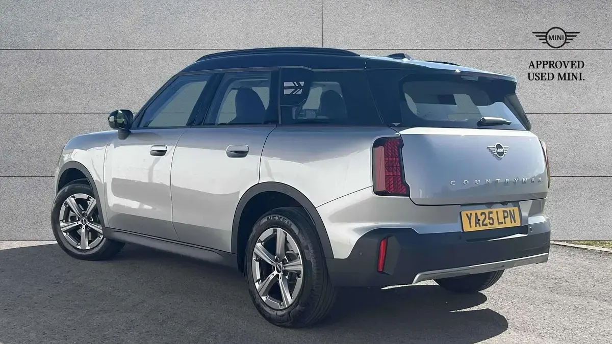 Used Mini Countryman 168 HP (123 kW) 2025 Silver SUV
