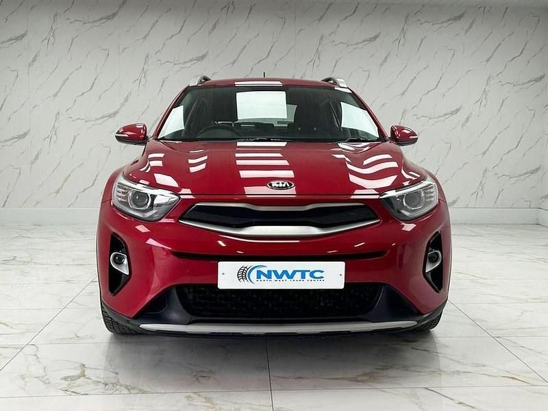 Usado Kia Stonic 118 HP (86 kW) 2018 Vermelho SUV