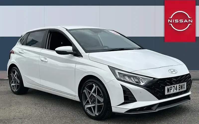 Used Hyundai i20 Premium 101 HP (74 kW) 2024 Hatchback