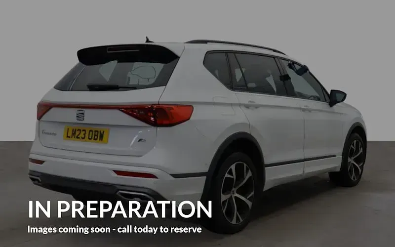 Used Seat Tarraco FR 150 HP (110 kW) 2023 White SUV