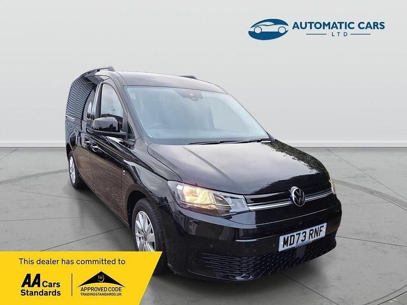 Used VW Caddy Maxi Life 122 HP (89 kW) 2023 Black MPV