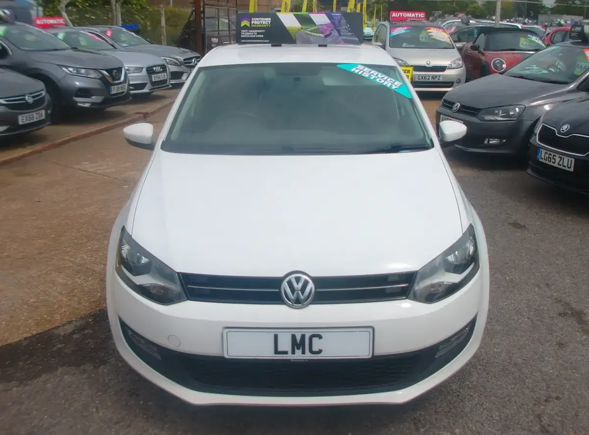 Used VW Polo Match 60 HP (44 kW) 2012 White Hatchback