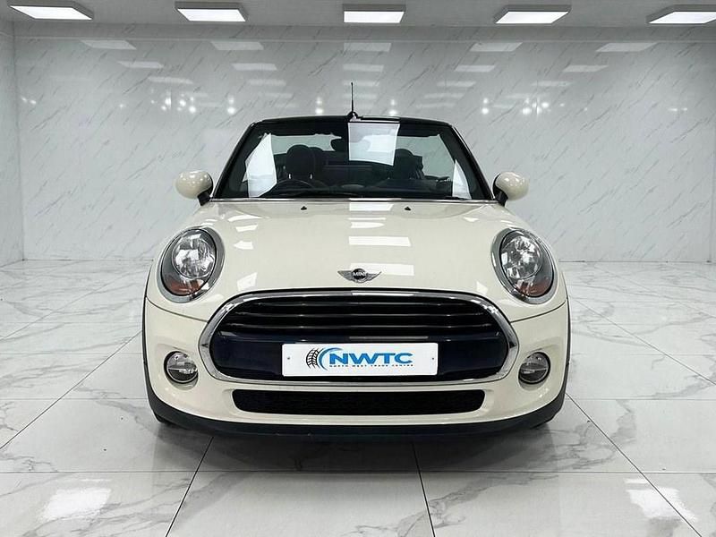 Used Mini Cooper Cabriolet 136 HP (100 kW) 2016 White Cabriolet
