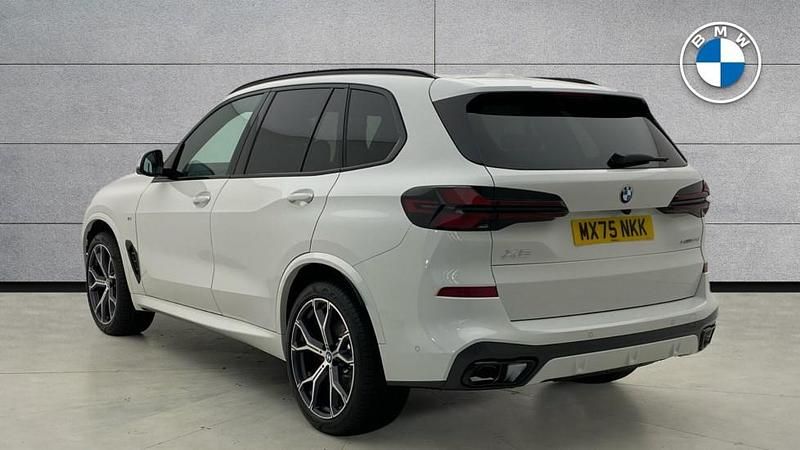 Used BMW X5 M Sport 294 HP (216 kW) 2025 White SUV