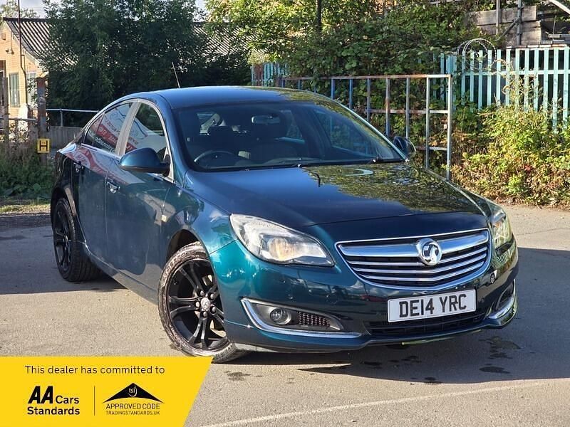 Green Used 2014 Vauxhall Insignia Edition Hatchback | £4,350 (Fair price) - Image 1/4