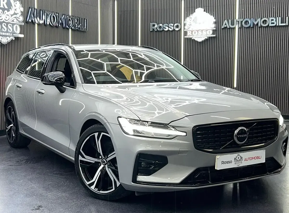 Used Volvo V60 Plus 2025 Silver Estate