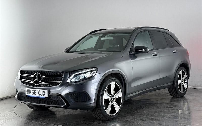 Used Mercedes GLC220 Urban 170 HP (125 kW) 2018 Grey Estate