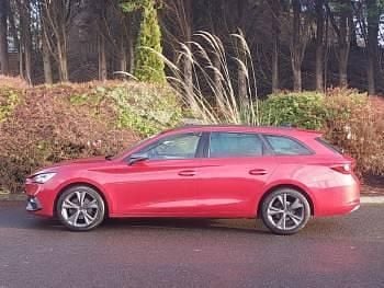 Used Seat Leon FR 130 HP (95 kW) 2020 Red Estate