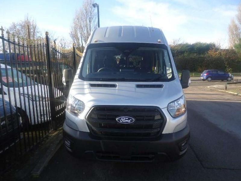Begagnad Ford Transit Trend 130 HK (95 kW) 2024 Silver