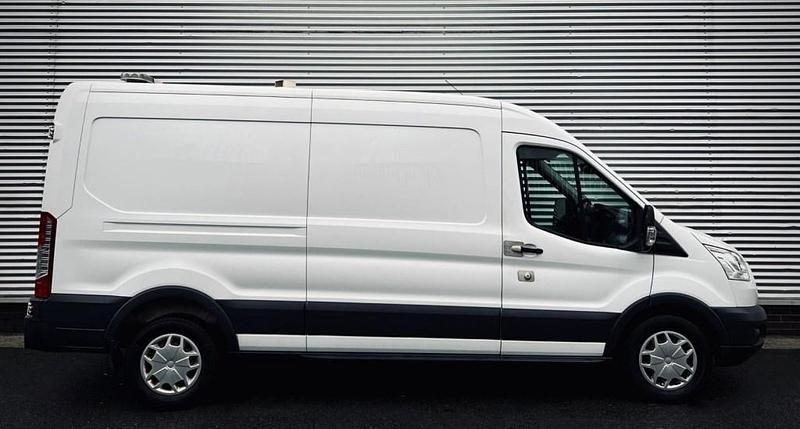 Used Ford Transit Trend 130 HP (95 kW) 2020 White Van