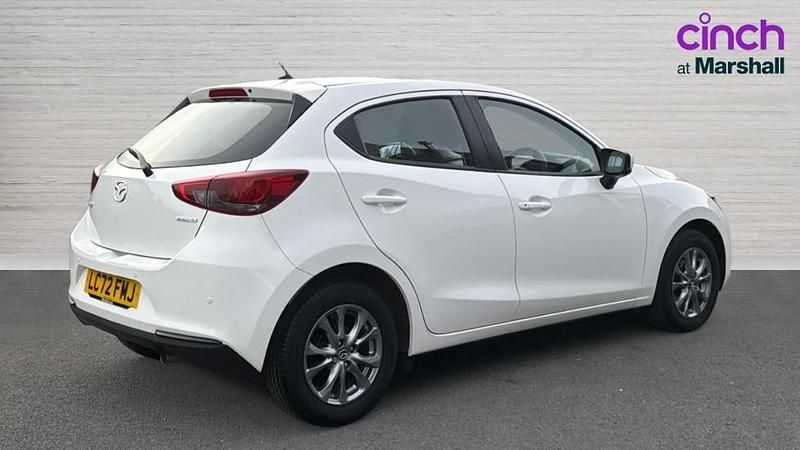 Usado Mazda 2 116 HP (85 kW) 2023 Branco Citadino