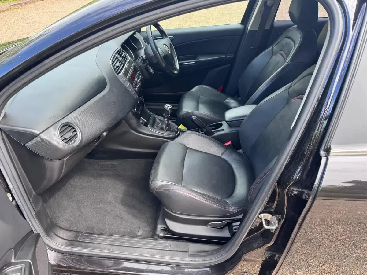 Used Fiat Bravo Sport 165 HP (121 kW) 2012 Black Hatchback