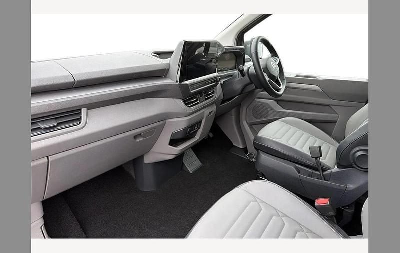 New VW T7 Style 210 kW (286 HP) 2026 Grey Van