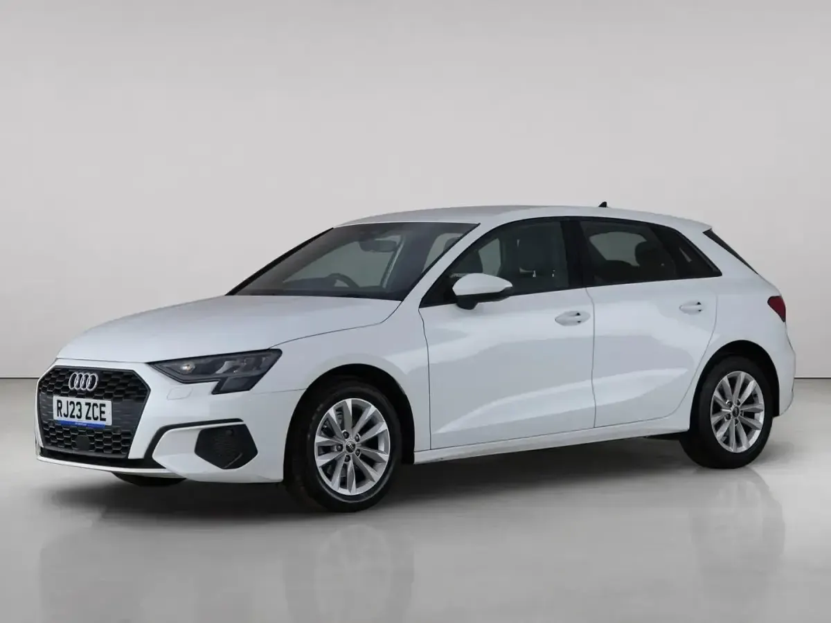 Used Audi A3 110 HP (80 kW) 2023 White Sedan
