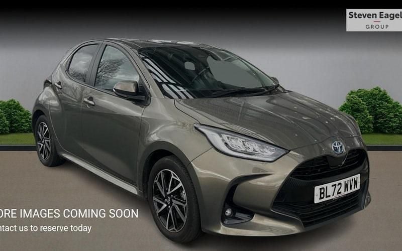 Used Toyota Yaris Hybrid Design 116 HP (85 kW) 2026 Hatchback