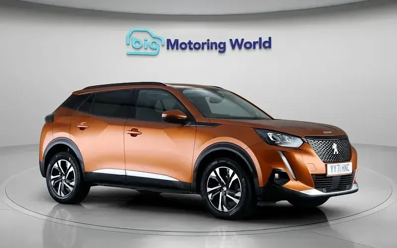 Used Peugeot 2008 Allure Premium 101 HP (74 kW) 2021 Orange SUV