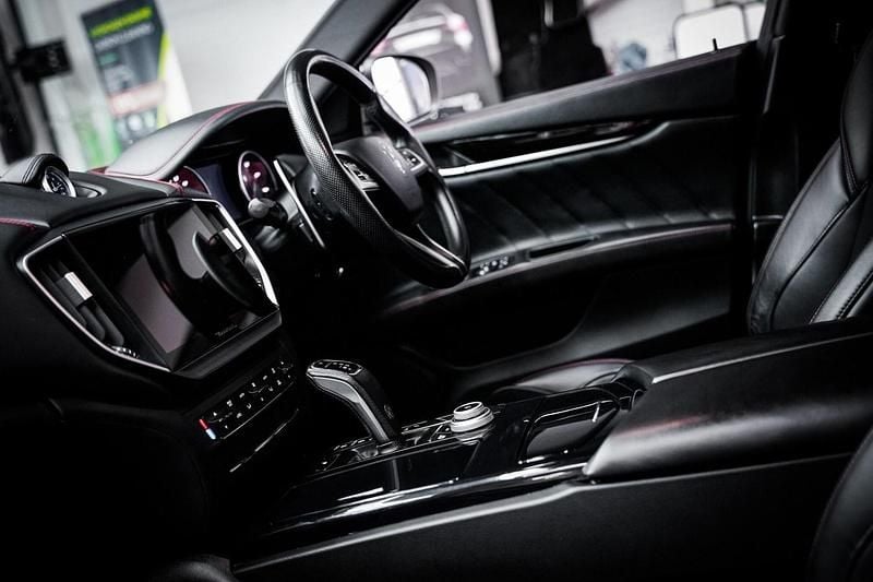 Used Maserati Ghibli 2021 Blue Sedan