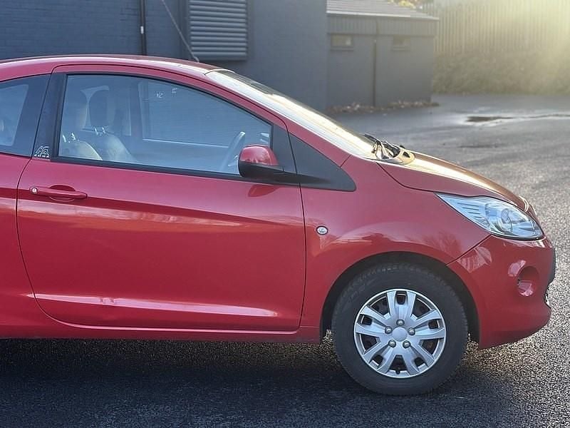 Used Ford Ka S 69 HP (50 kW) 2013 Red Hatchback