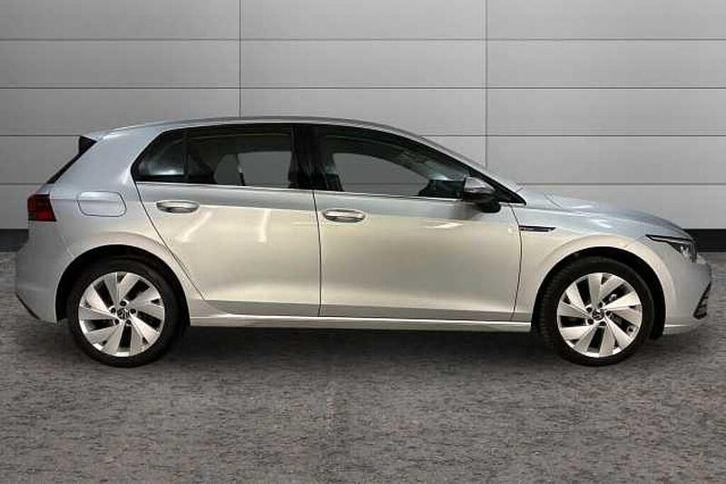 Used VW Golf VIII 150 HP (110 kW) 2023