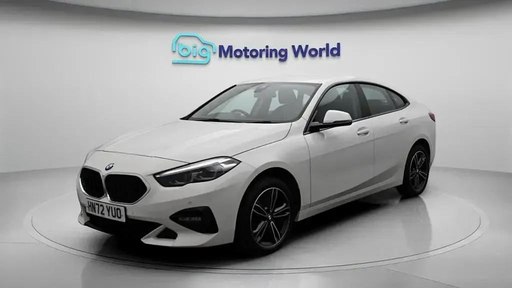 Used BMW 218 Sport Line 136 HP (100 kW) 2022 White Sedan
