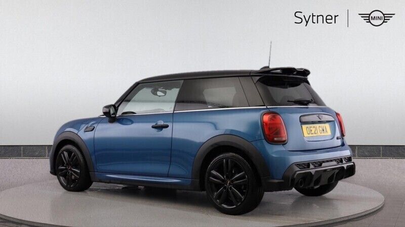 Used Mini Cooper Hatch 134 HP (98 kW) 2021 Blue Hatchback