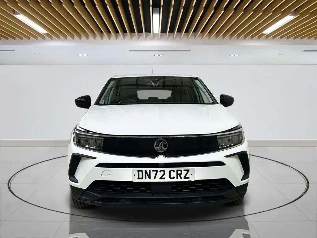 Second-hand Vauxhall Grandland X S 130 CP (95 kW) 2022 Alb SUV