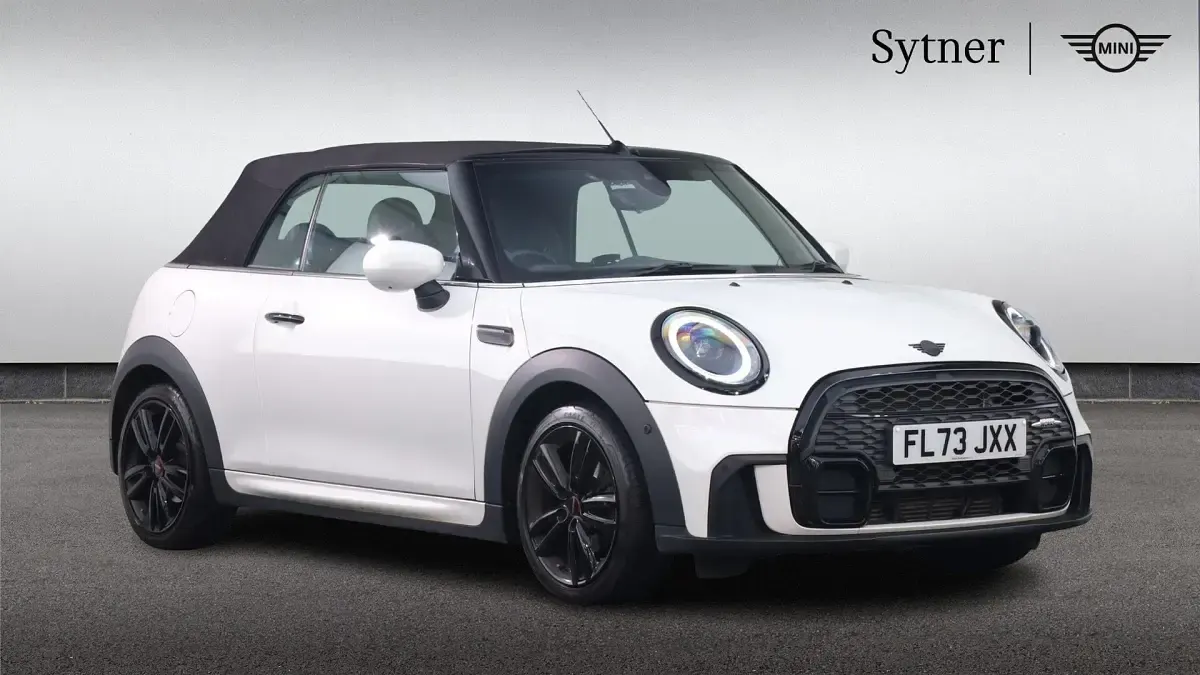 Used Mini Cooper Sport 134 HP (98 kW) 2023 White Hatchback