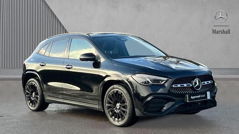Used Mercedes GLA200 AMG Line Premium Plus 150 HP (110 kW) 2025 Cosmos black metallic SUV
