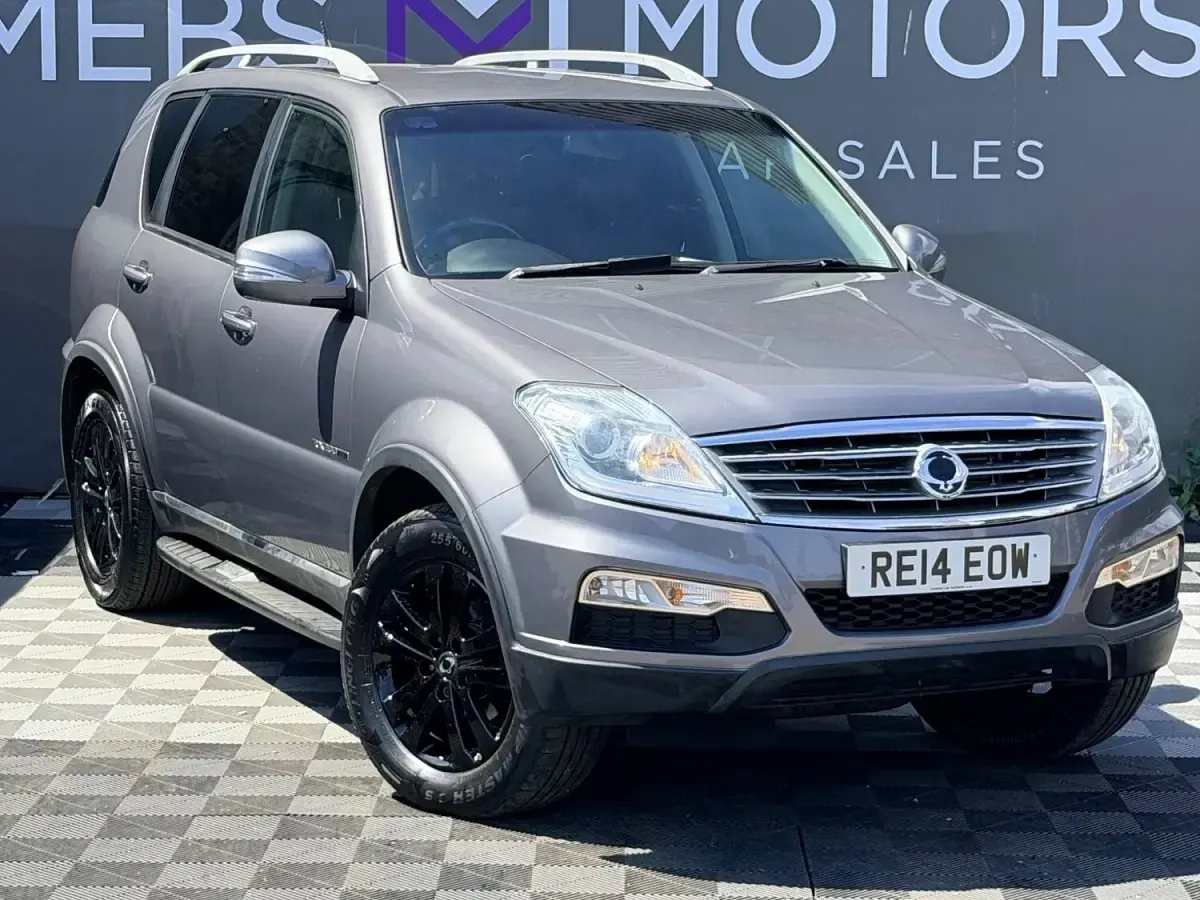 Used SsangYong Rexton 2014 Grey SUV