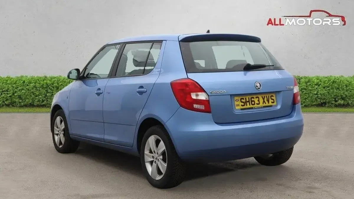 Used Skoda Fabia SE 2014 Blue Hatchback