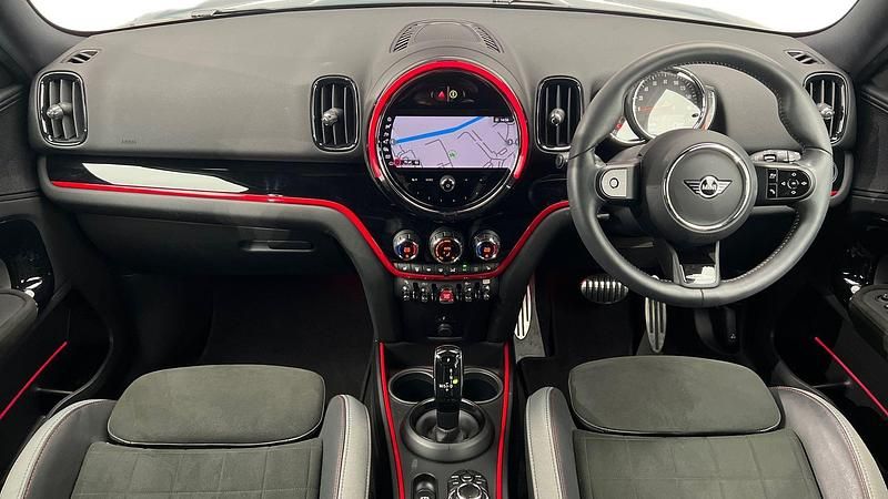 Used Mini Cooper Countryman Sport 134 HP (98 kW) 2022 Green SUV