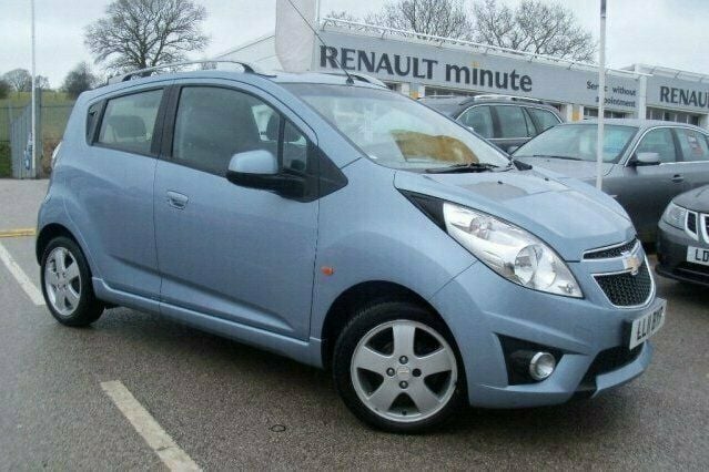 Used Chevrolet Spark 2011 Hatchback