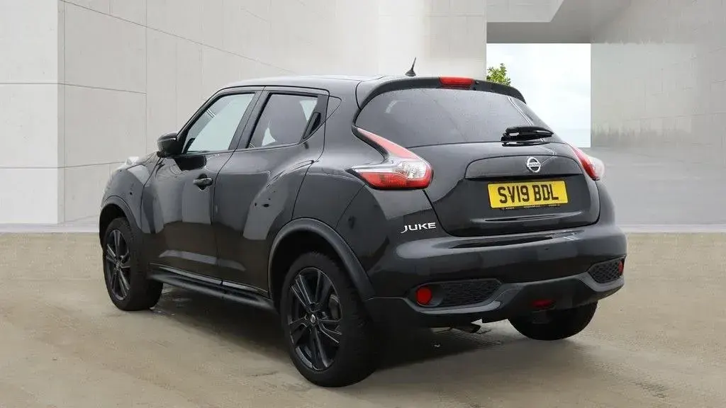 Used Nissan Juke Tekna 112 HP (82 kW) 2019 Black SUV