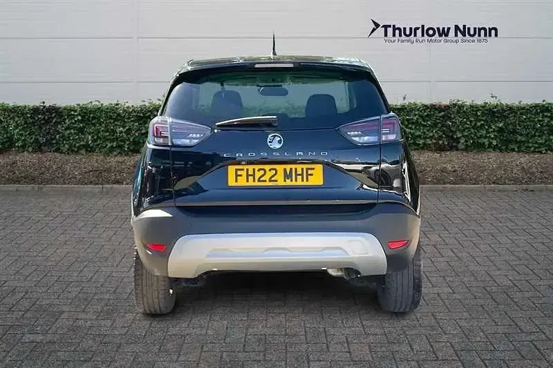 Usado Vauxhall Crossland Edition 130 CV (95 kW) 2022 Negro SUV
