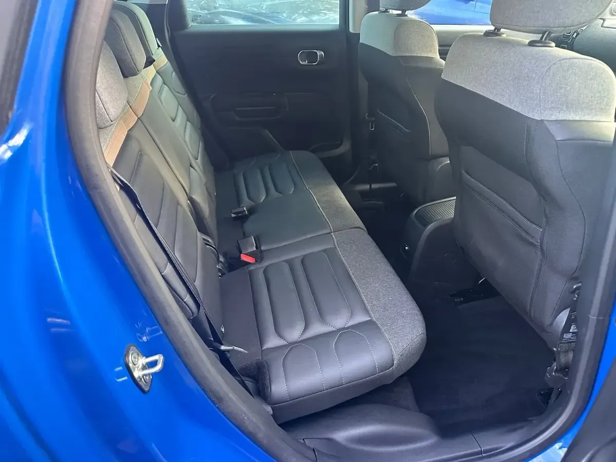Used Citroën C3 Aircross PureTech 131 HP (96 kW) 2022 Blue SUV