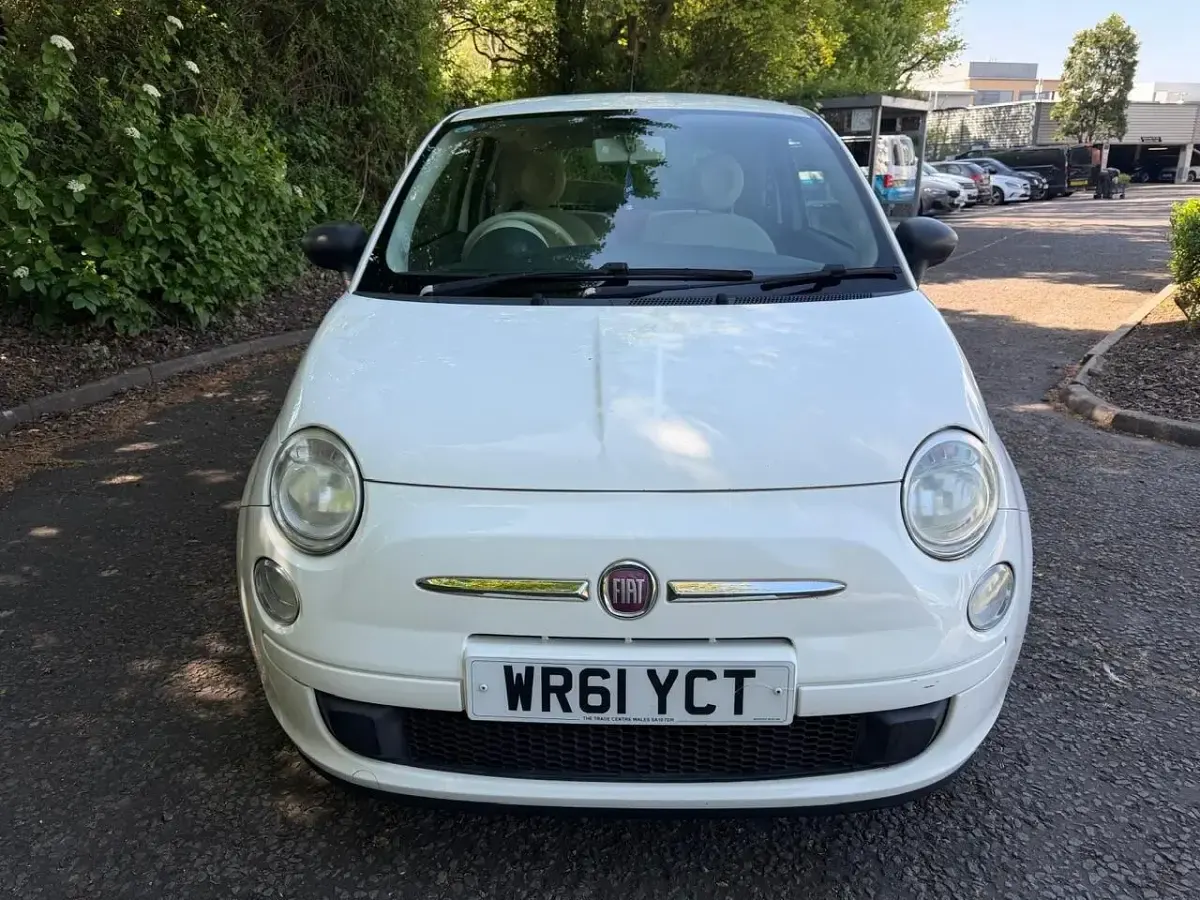 Used Fiat 500 Pop 69 HP (50 kW) 2011 White Hatchback