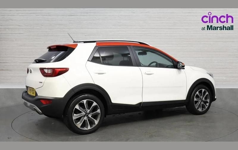Used Kia Stonic 117 HP (86 kW) 2019 White SUV
