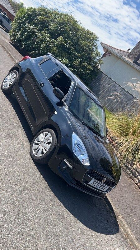 Black Used 2017 Suzuki Swift SZ-T Hatchback | £4,995 (Expensive) - Image 1/4