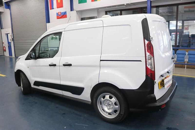 Used Ford Transit Connect 100 HP (73 kW) 2019 White MPV