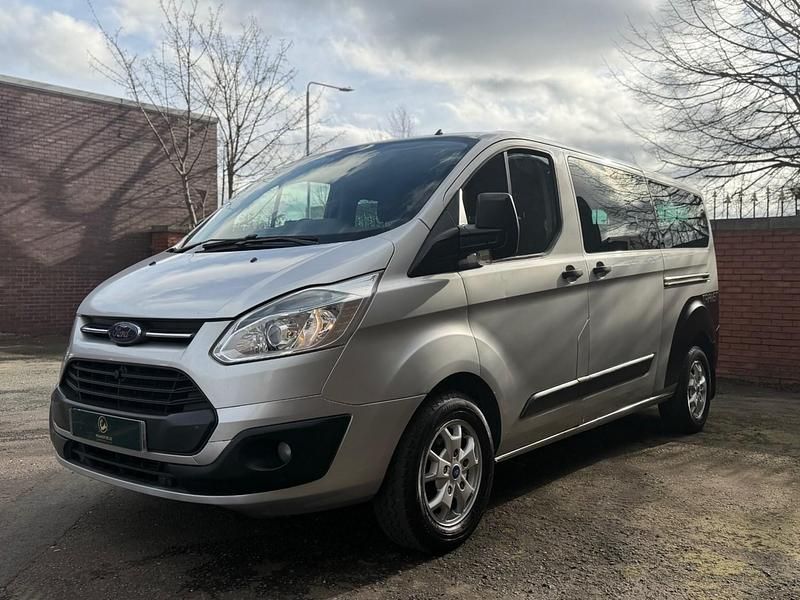 Used Ford Transit Custom 125 HP (91 kW) 2013 Silver Estate