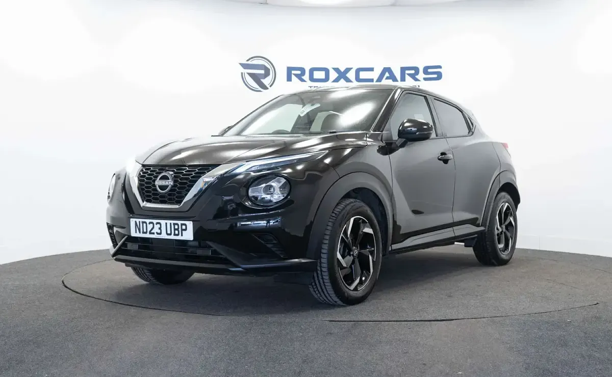Used Nissan Juke N-Connecta 114 HP (83 kW) 2023 Black SUV