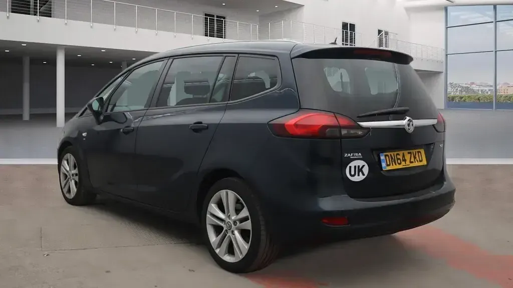 Begagnad Vauxhall Zafira SRi 170 HK (125 kW) 2014 Grön Minibuss